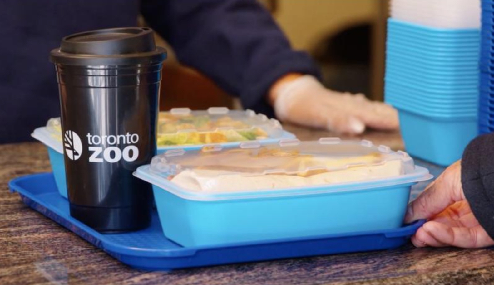 Toronto Zoo Expands Reusable Packaging Program to Cut Waste