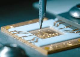 StratEdge to Showcase Ceramic Semiconductor Packaging at European Microwave Week